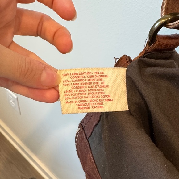 Lucky Brand RN52002 Italian Leather Hobo Shoulder Bag | Boho Slouchy Tote - Picture 8 of 13